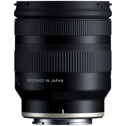 11-20mm F/2.8 ultrawide zoom lens for Sony E, side view showing ribbed grip texture