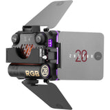 Lanternă video LED RGB Zhiyun cu panou lateral mare și ecran de control